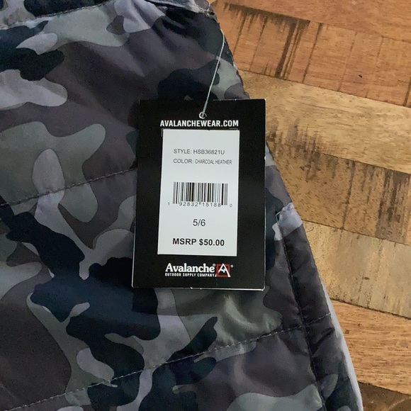 Avalanche camo vest.  Child’s med 5-6 NWT - Picture 3 of 8